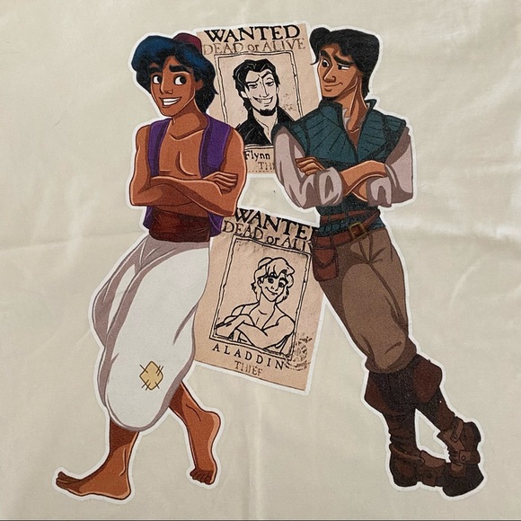 Disney thieves tee - Picture 2 of 5